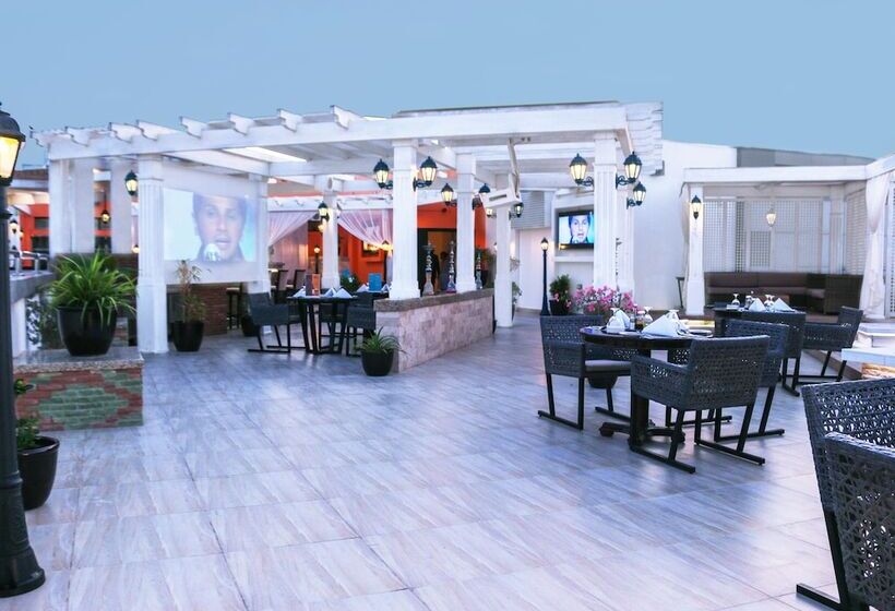 Ramada Hotel And Suites Amwaj Islands