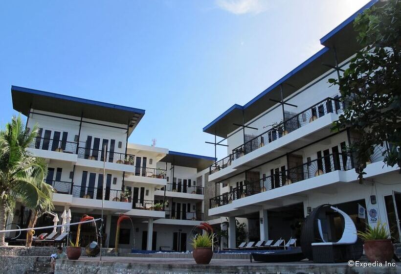 Sunset At Aninuan Beach Resort Powered By Cocotel