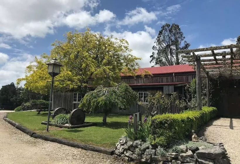 Woodlyn Park Motel