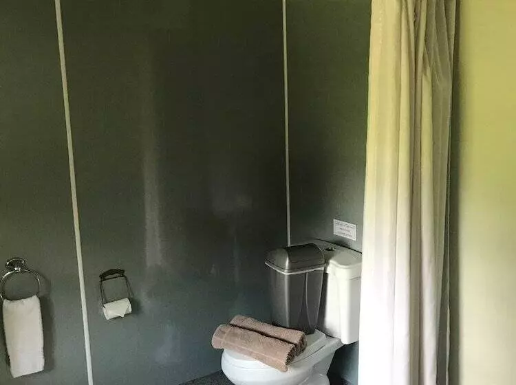Woodlyn Park Motel
