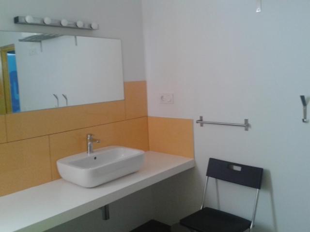 ユースホステル Falow