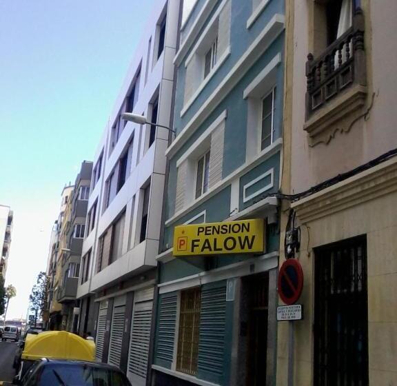 ユースホステル Falow