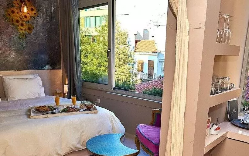 Ifeel Athens