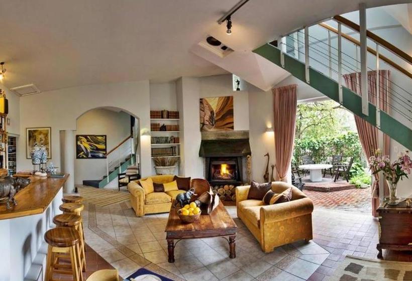 ベッドアンドブレックファースト Brightwater Lodge