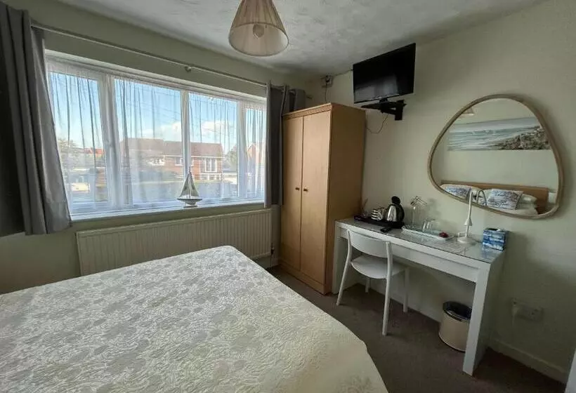 Leeward House B&b