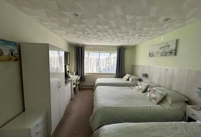 Leeward House B&b