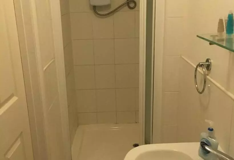 Aamiaismajoitus (B&B) Spaview