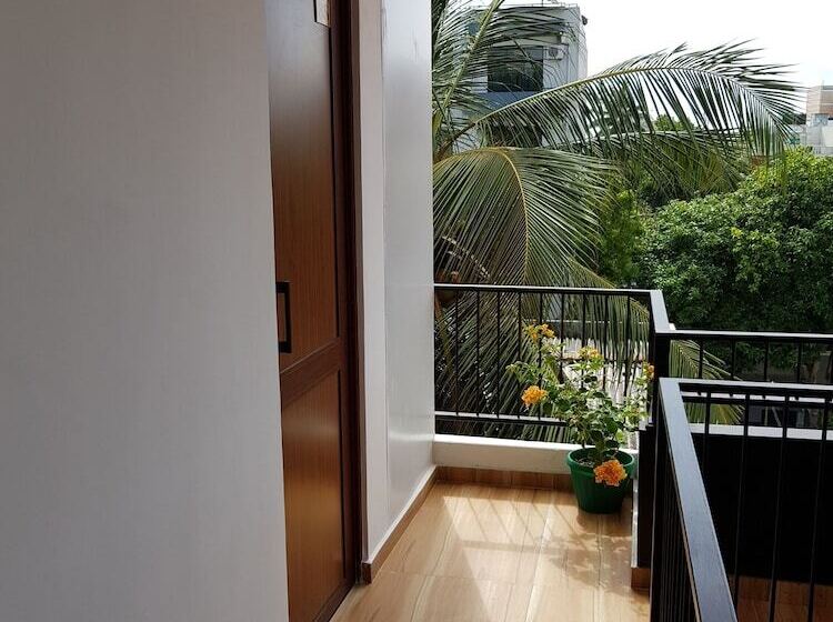 簡易ホテル Thambili Island @ Stubbs