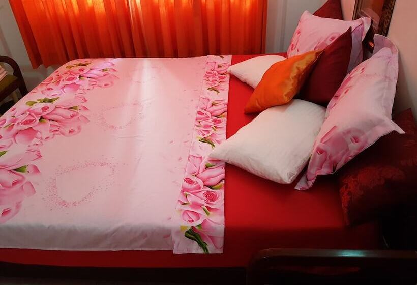 簡易ホテル Thambili Island @ Stubbs