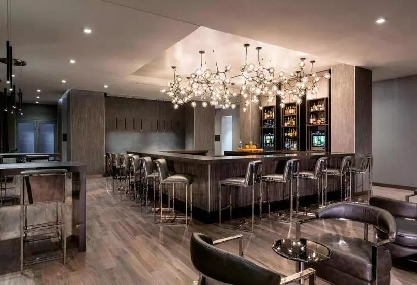 Ac Hotel By Marriott Boston Cambridge