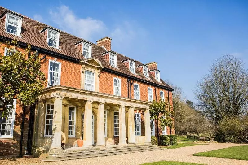 Hotelli Catthorpe Manor Estate