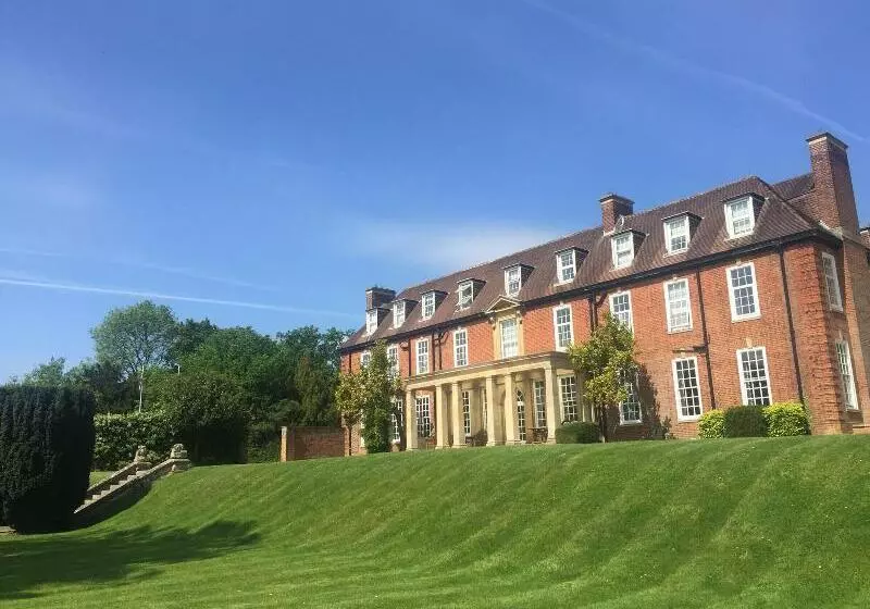 Hotelli Catthorpe Manor Estate