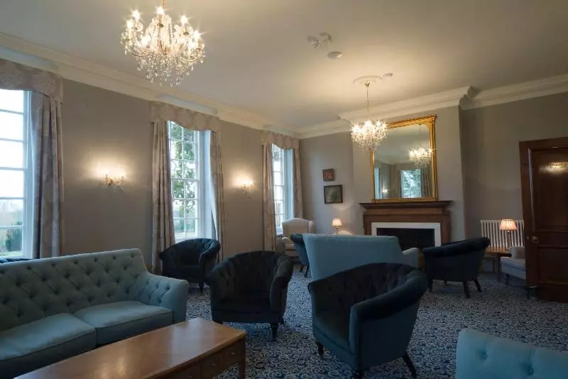 Hotelli Catthorpe Manor Estate