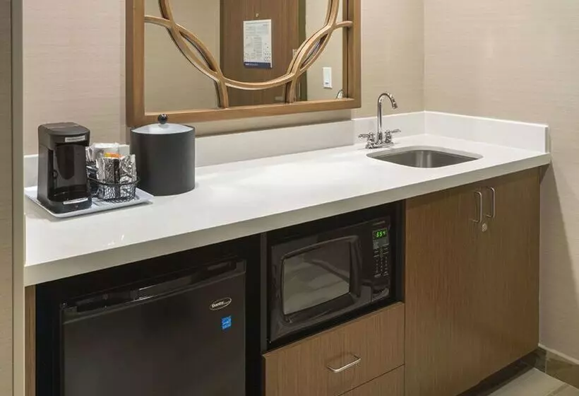 Hotelli Hampton Inn & Suites Murrieta Temecula