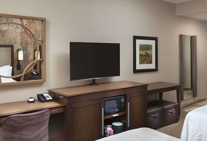 בית מלון כפרי Hampton Inn & Suites Murrieta Temecula