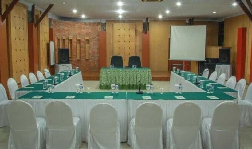 בית מלון כפרי Horison Tirta Sanita Kuningan