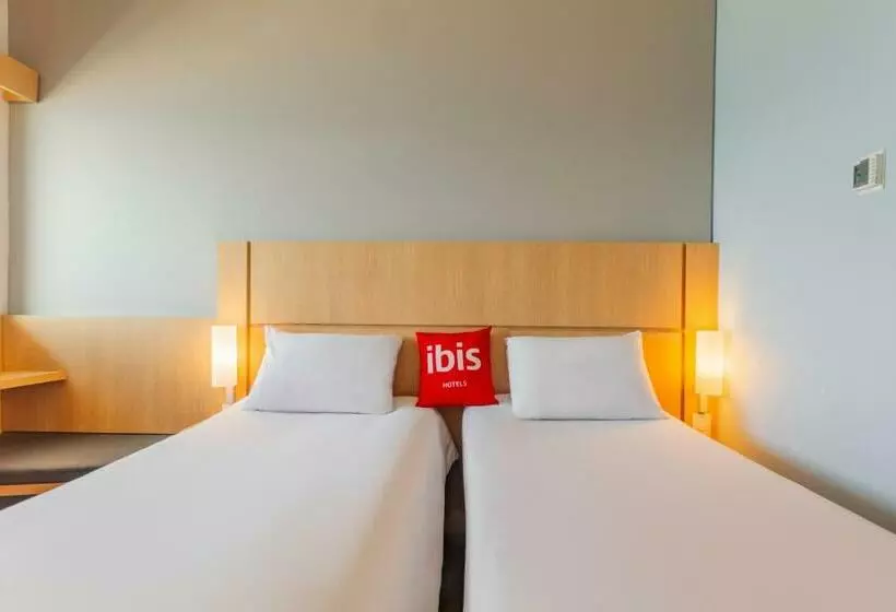 ホテル Ibis Cartagena Marbella