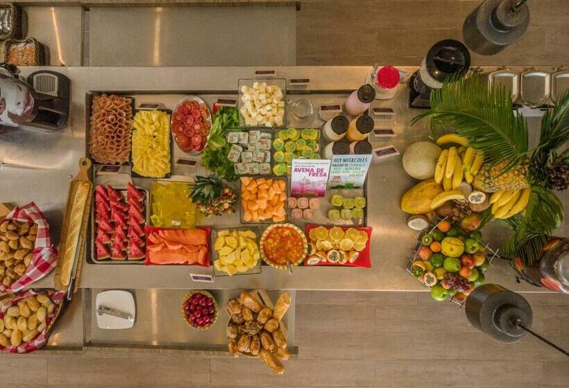 ホテル Ibis Cartagena Marbella