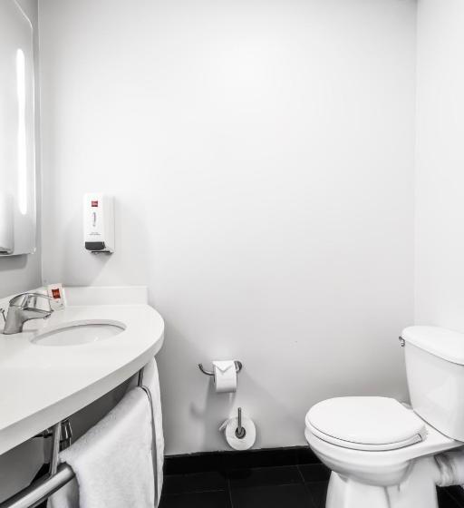 ホテル Ibis Cartagena Marbella