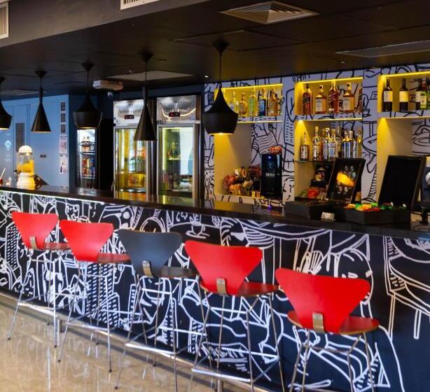 هتل Ibis Rio De Janeiro Nova America