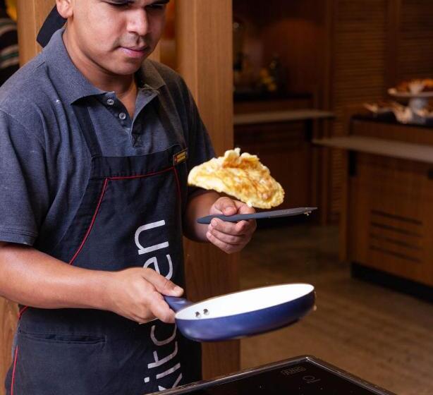 هتل Ibis Rio De Janeiro Nova America