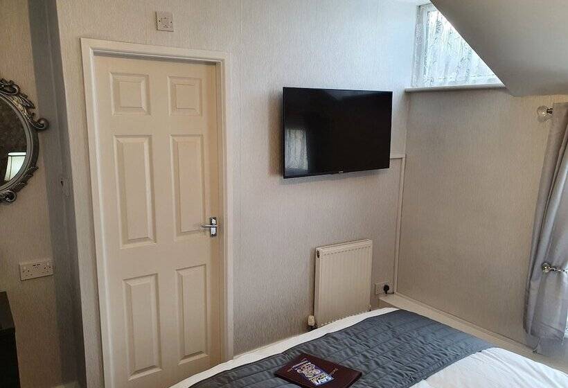 בית מלון כפרי Newholme