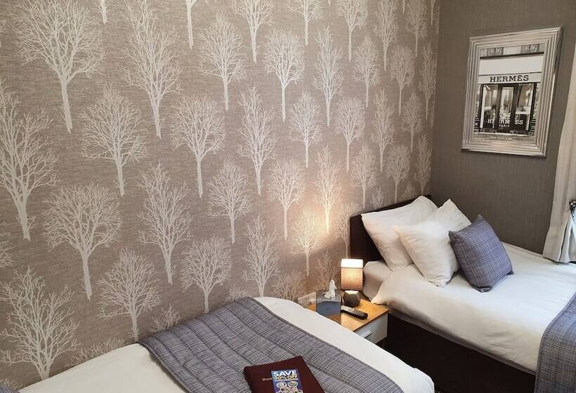 בית מלון כפרי Newholme