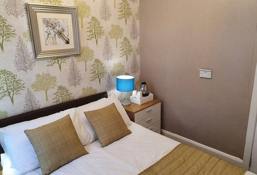 בית מלון כפרי Newholme