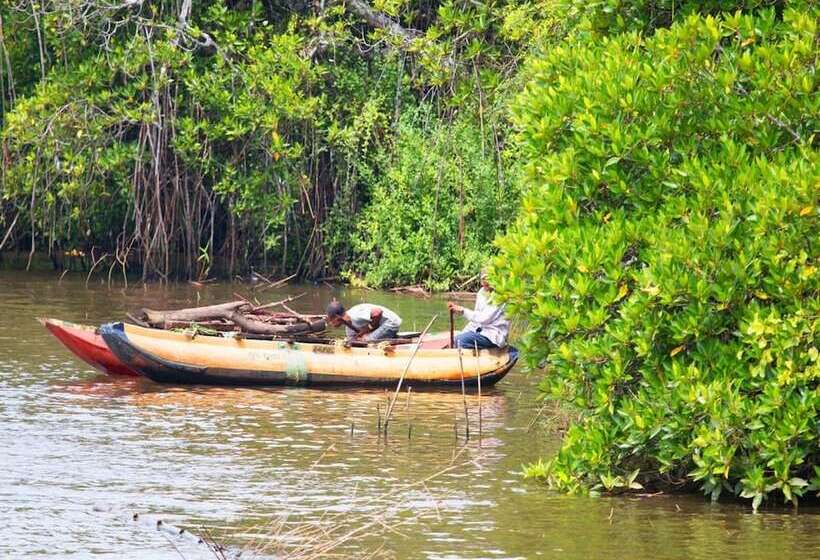 호텔 Okvin River Villa