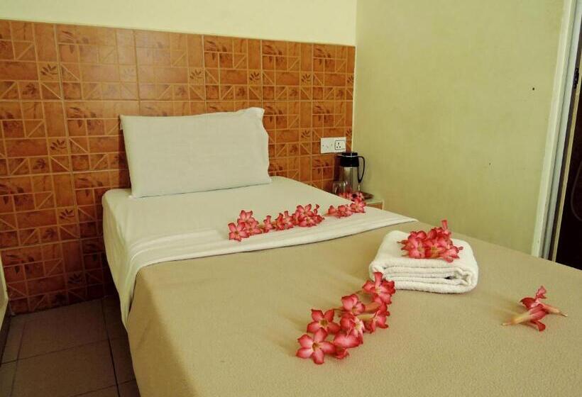 בית מלון כפרי Seri Nilai