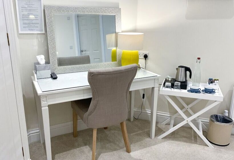 호텔 The Rising Sun