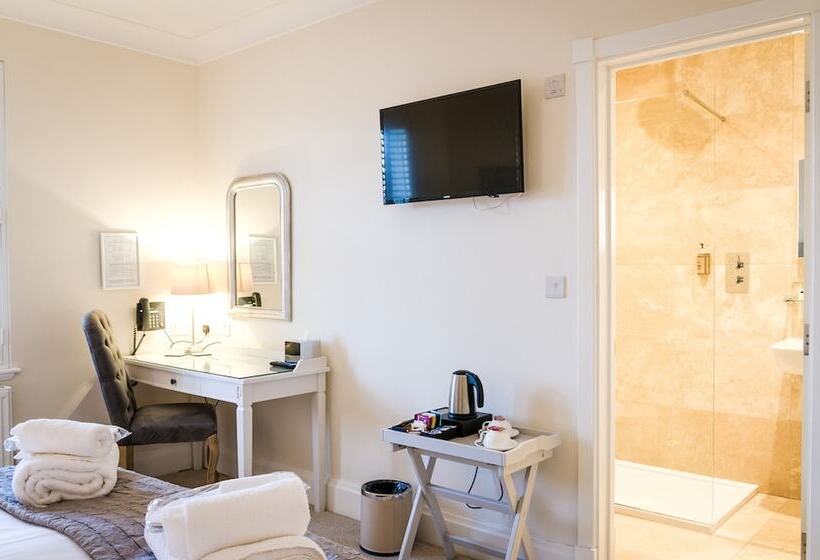 호텔 The Rising Sun