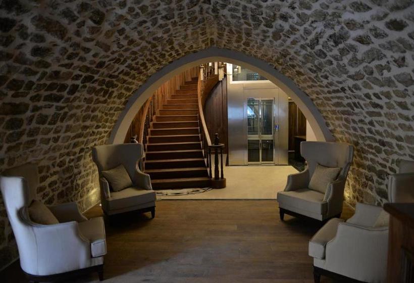 בית מלון כפרי The Shahut