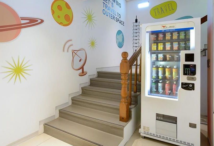 Hotel Uinn Travel Hostel