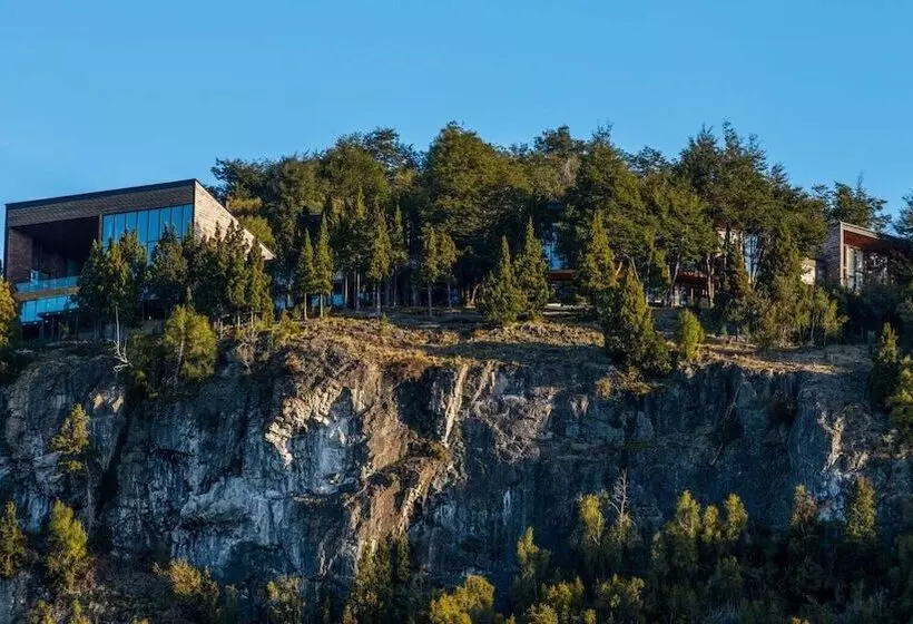 Hotelli Uman Lodge
