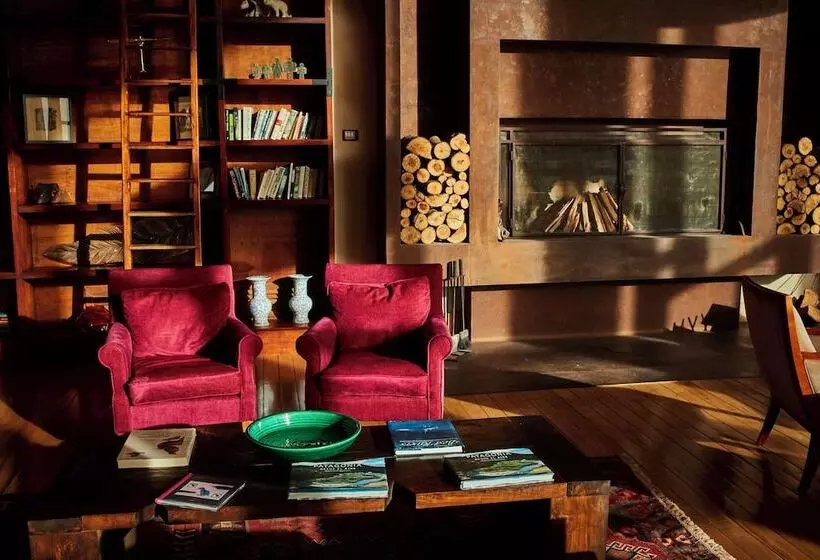 Hotelli Uman Lodge