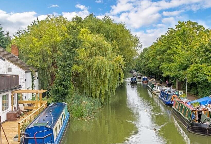 Leighton Buzzard Apartments