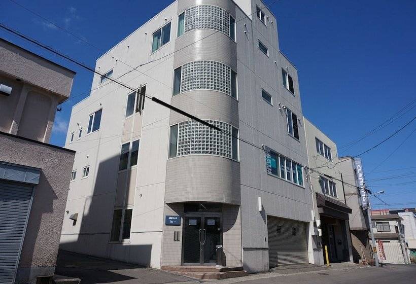 Otaru Ekimae Guest House Ito   Hostel