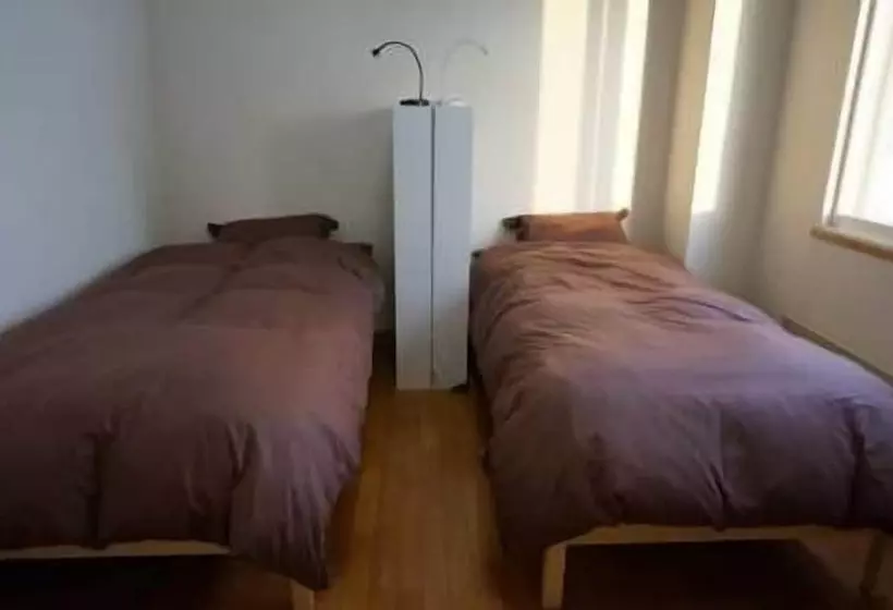 Otaru Ekimae Guest House Ito   Hostel