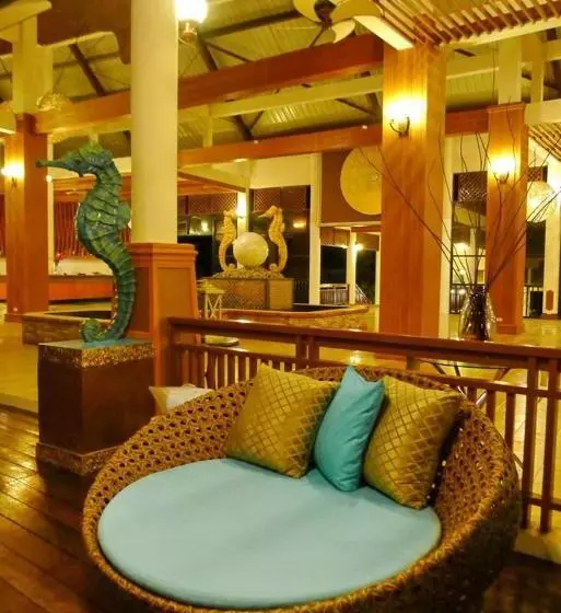 Pearl Laguna Resort