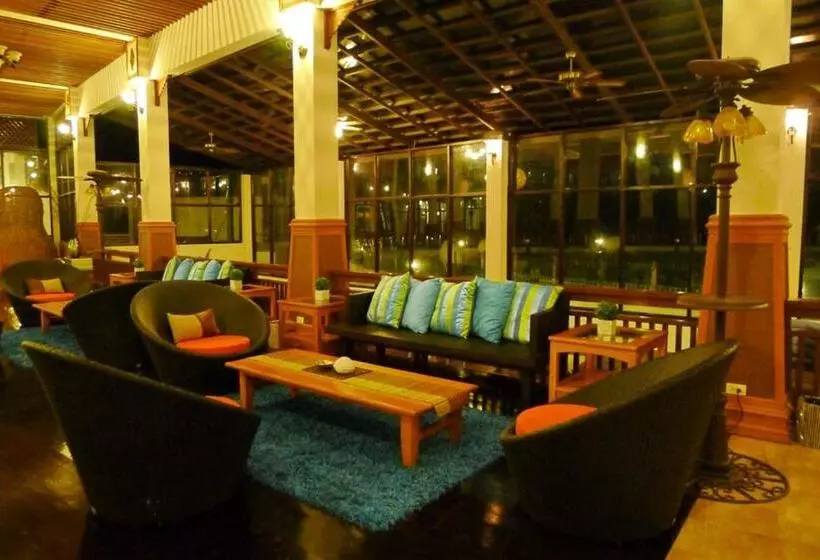 Pearl Laguna Resort