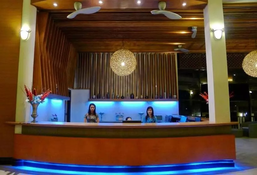 Pearl Laguna Resort
