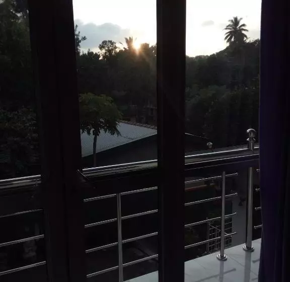 ペンション Evening Star Guest Inn