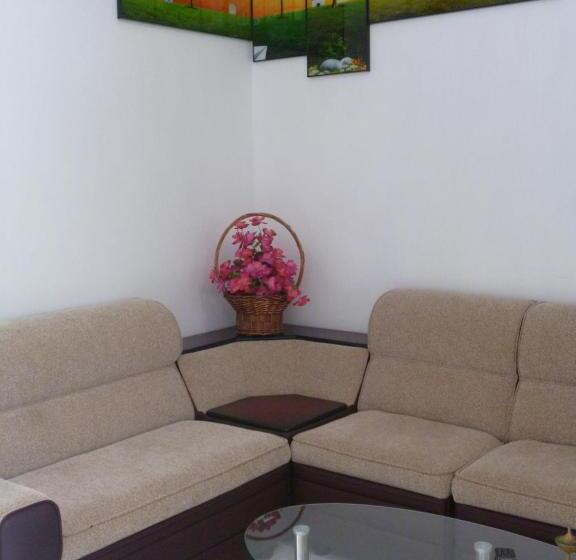 بنسيون Evening Star Guest Inn