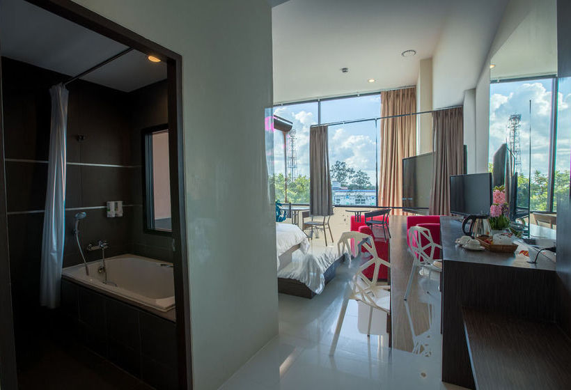 The Rich Hotel Ubonratchathani