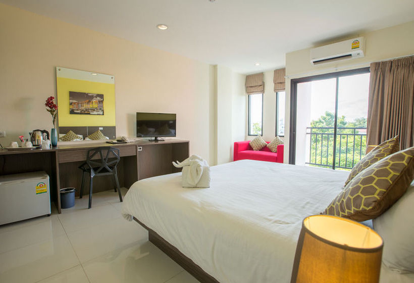 The Rich Hotel Ubonratchathani