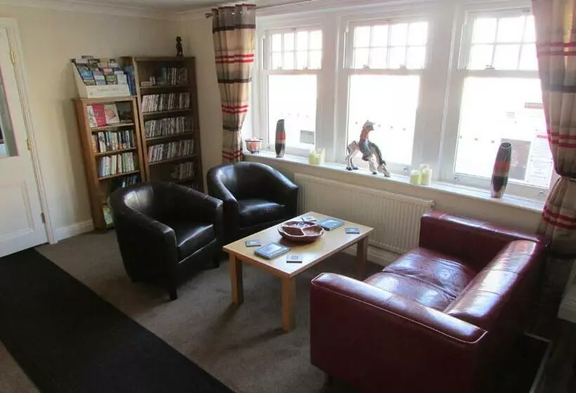 The Southgate B&b