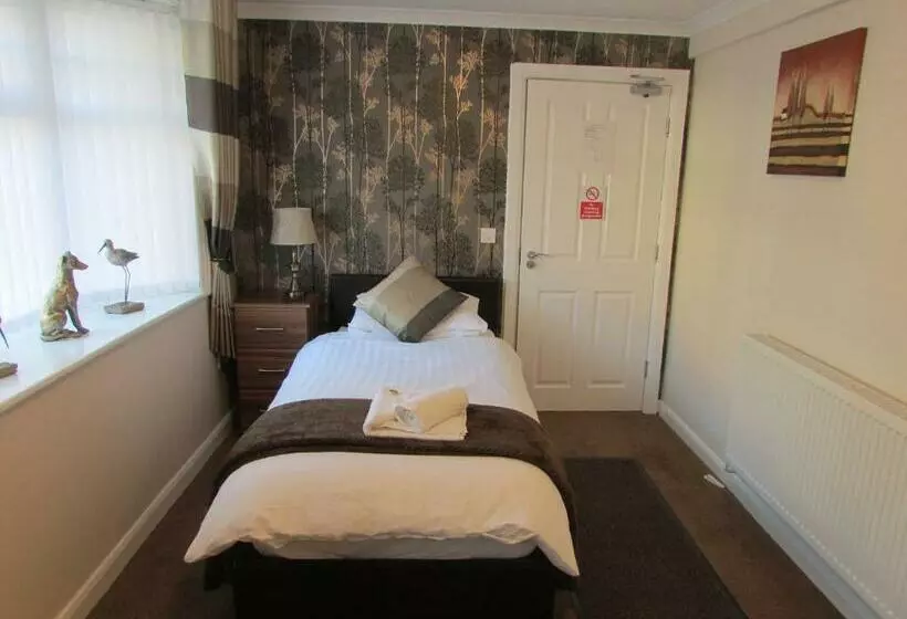 The Southgate B&b