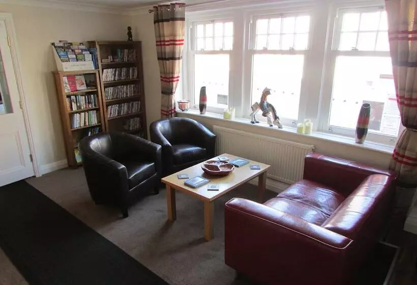 The Southgate B&b