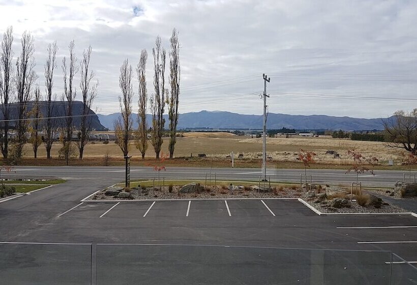 West Meadows Of Wanaka